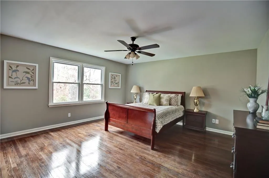 6590 Williamson Drive, Sandy Springs, Georgia 30328, 4 Bedrooms Bedrooms, ,3 BathroomsBathrooms,Residential,Sold,6590 Williamson Drive,5803308