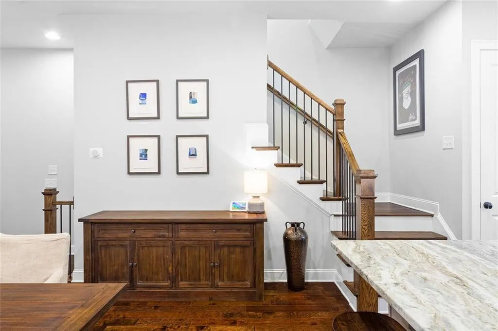 4346 Parkside Place, Sandy Springs, Georgia 30342, 3 Bedrooms Bedrooms, ,3 BathroomsBathrooms,Residential,Sold,4346 Parkside Place,6951843