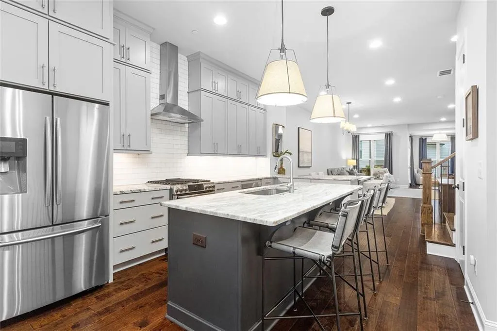 4346 Parkside Place, Sandy Springs, Georgia 30342, 3 Bedrooms Bedrooms, ,3 BathroomsBathrooms,Residential,Sold,4346 Parkside Place,6951843