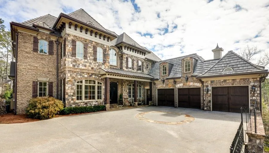 5430 Claire Rose Lane, Sandy Springs, Georgia 30327, 6 Bedrooms Bedrooms, ,7 BathroomsBathrooms,Residential,Sold,5430 Claire Rose Lane,5642819 5430 Claire Rose Lane, Sandy Springs, Georgia 30327, 6 Bedrooms Bedrooms, ,7 BathroomsBathrooms,Residential,Sold,5430 Claire Rose Lane,5642819