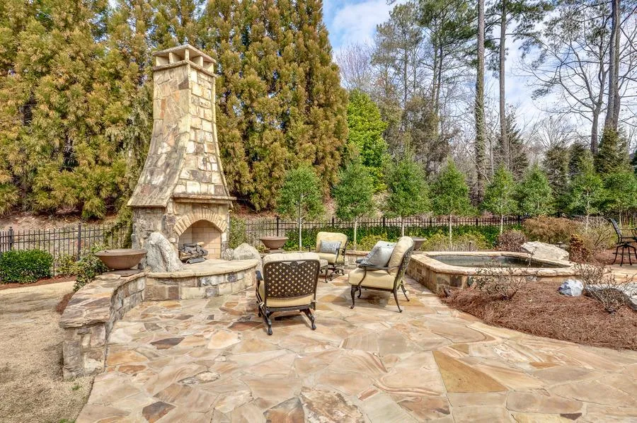 5430 Claire Rose Lane, Sandy Springs, Georgia 30327, 6 Bedrooms Bedrooms, ,7 BathroomsBathrooms,Residential,Sold,5430 Claire Rose Lane,5642819