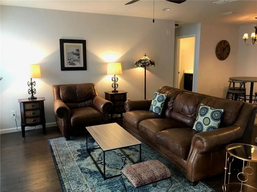 117 Granville Court, Atlanta, Georgia 30328, 2 Bedrooms Bedrooms, ,2 BathroomsBathrooms,Residential,Sold,117 Granville Court,6671482