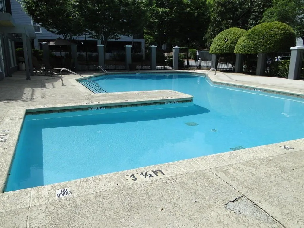 117 Granville Court, Atlanta, Georgia 30328, 2 Bedrooms Bedrooms, ,2 BathroomsBathrooms,Residential,Sold,117 Granville Court,6671482