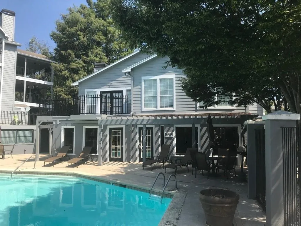 117 Granville Court, Atlanta, Georgia 30328, 2 Bedrooms Bedrooms, ,2 BathroomsBathrooms,Residential,Sold,117 Granville Court,6671482