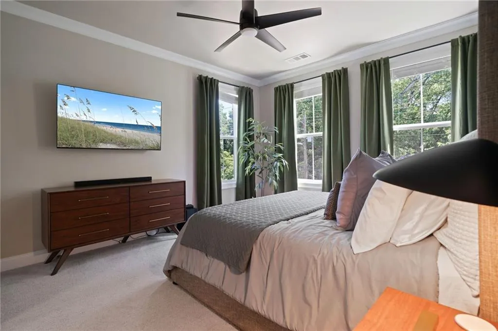 1815 La Dawn Lane Nw, Atlanta, Georgia 30318, 3 Bedrooms Bedrooms, ,3 BathroomsBathrooms,Residential,For Sale,1815 La Dawn Lane Nw,7575180