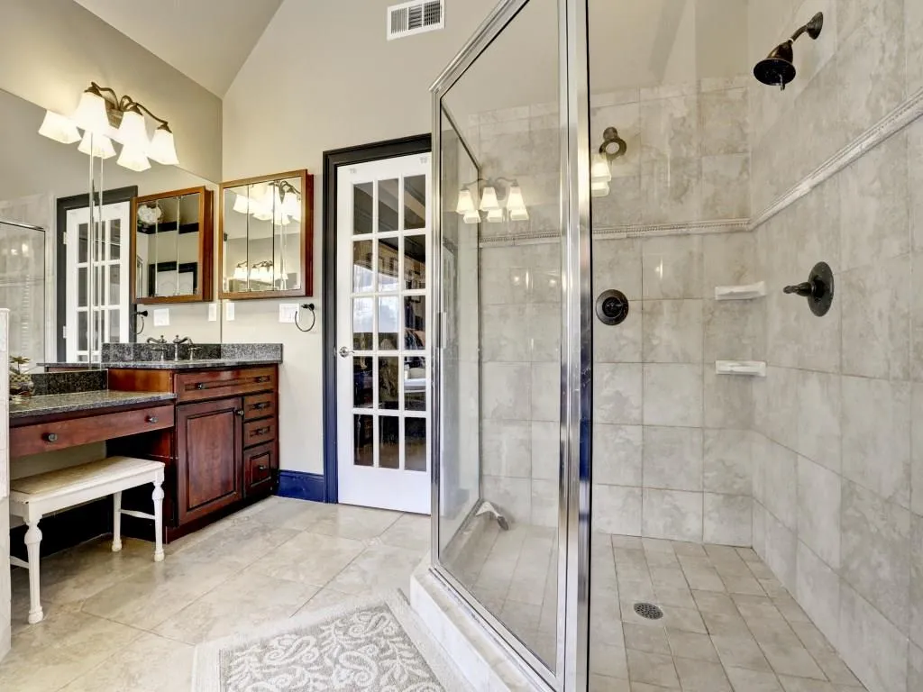 7040 Wycombe Road, Sandy Springs, Georgia 30328, 5 Bedrooms Bedrooms, ,4 BathroomsBathrooms,Residential,Sold,7040 Wycombe Road,5653611