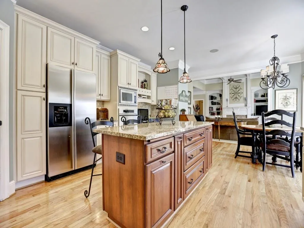 7040 Wycombe Road, Sandy Springs, Georgia 30328, 5 Bedrooms Bedrooms, ,4 BathroomsBathrooms,Residential,Sold,7040 Wycombe Road,5653611