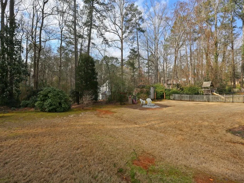 7040 Wycombe Road, Sandy Springs, Georgia 30328, 5 Bedrooms Bedrooms, ,4 BathroomsBathrooms,Residential,Sold,7040 Wycombe Road,5653611