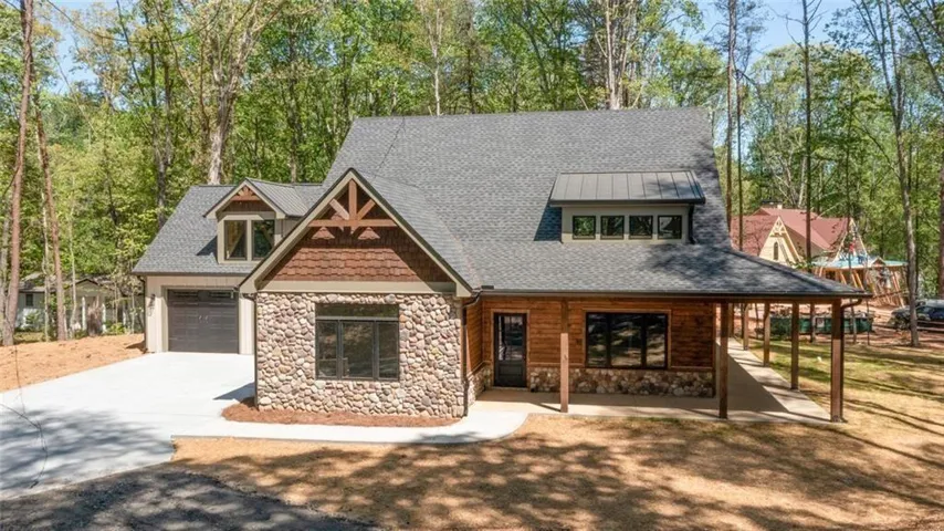 35 Melody Lane, Dawsonville, Georgia 30534