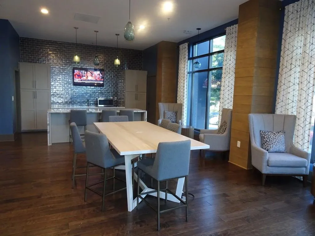 795 Hammond Drive Unit 2110, Atlanta, Georgia 30328, 1 Bedroom Bedrooms, ,1 BathroomBathrooms,Residential,Sold,795 Hammond Drive Unit 2110,6683574
