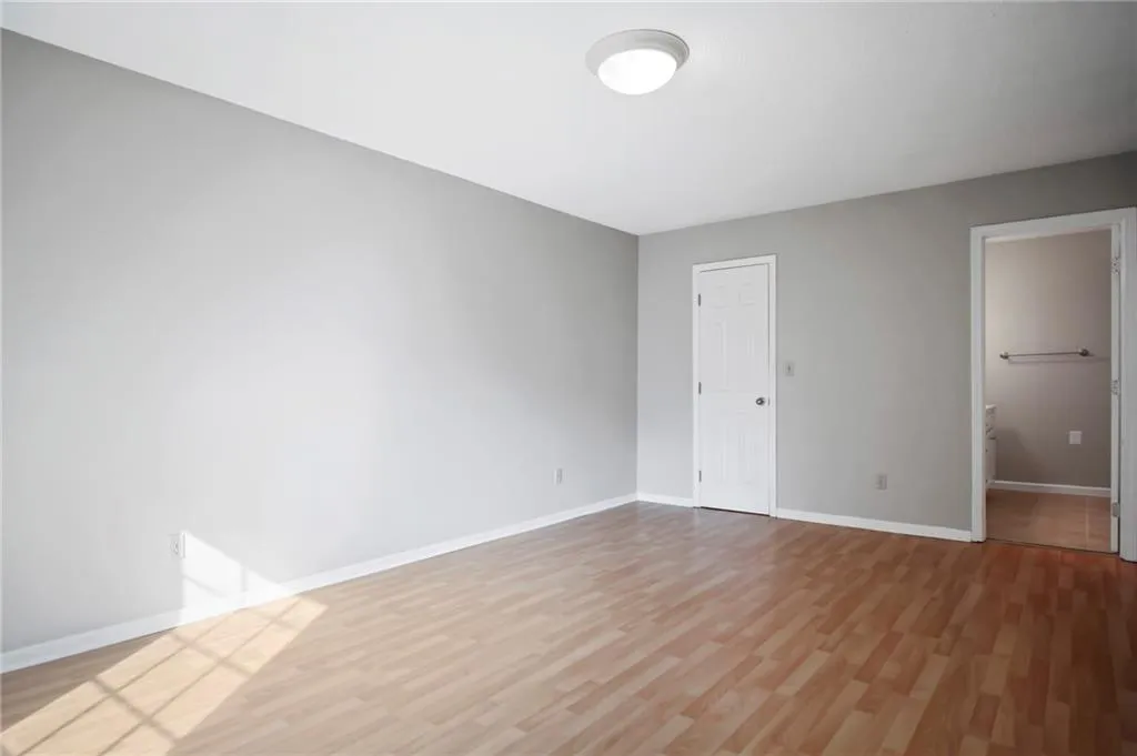 6851 Roswell Road Unit O27, Sandy Springs, Georgia 30328, 2 Bedrooms Bedrooms, ,2 BathroomsBathrooms,Residential,Sold,6851 Roswell Road Unit O27,6911458