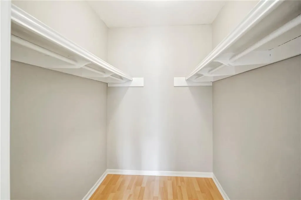 6851 Roswell Road Unit O27, Sandy Springs, Georgia 30328, 2 Bedrooms Bedrooms, ,2 BathroomsBathrooms,Residential,Sold,6851 Roswell Road Unit O27,6911458