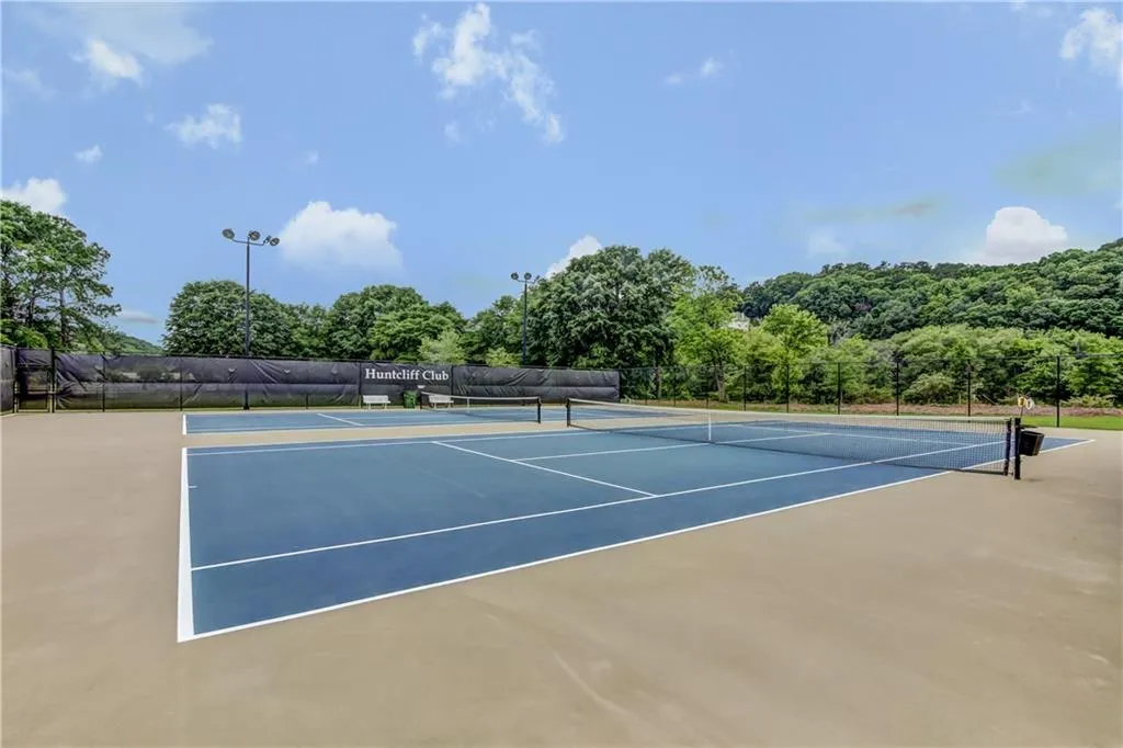Huntcliff Tennis Courts