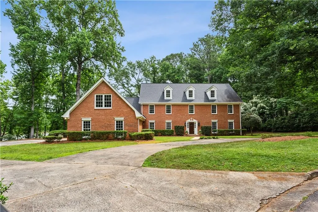 8935 River Landing Way, Atlanta, Georgia 30350, 5 Bedrooms Bedrooms, ,4 BathroomsBathrooms,Residential,Sold,8935 River Landing Way,7407789