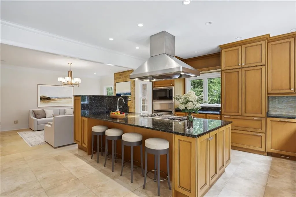 8935 River Landing Way, Atlanta, Georgia 30350, 5 Bedrooms Bedrooms, ,4 BathroomsBathrooms,Residential,Sold,8935 River Landing Way,7407789