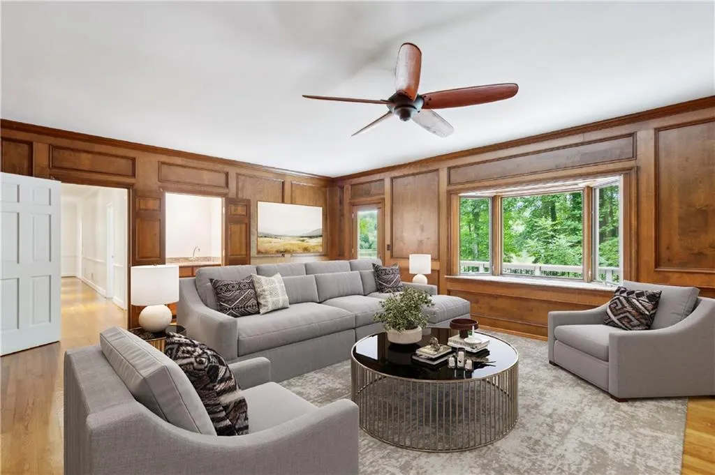 8935 River Landing Way, Atlanta, Georgia 30350, 5 Bedrooms Bedrooms, ,4 BathroomsBathrooms,Residential,Sold,8935 River Landing Way,7407789