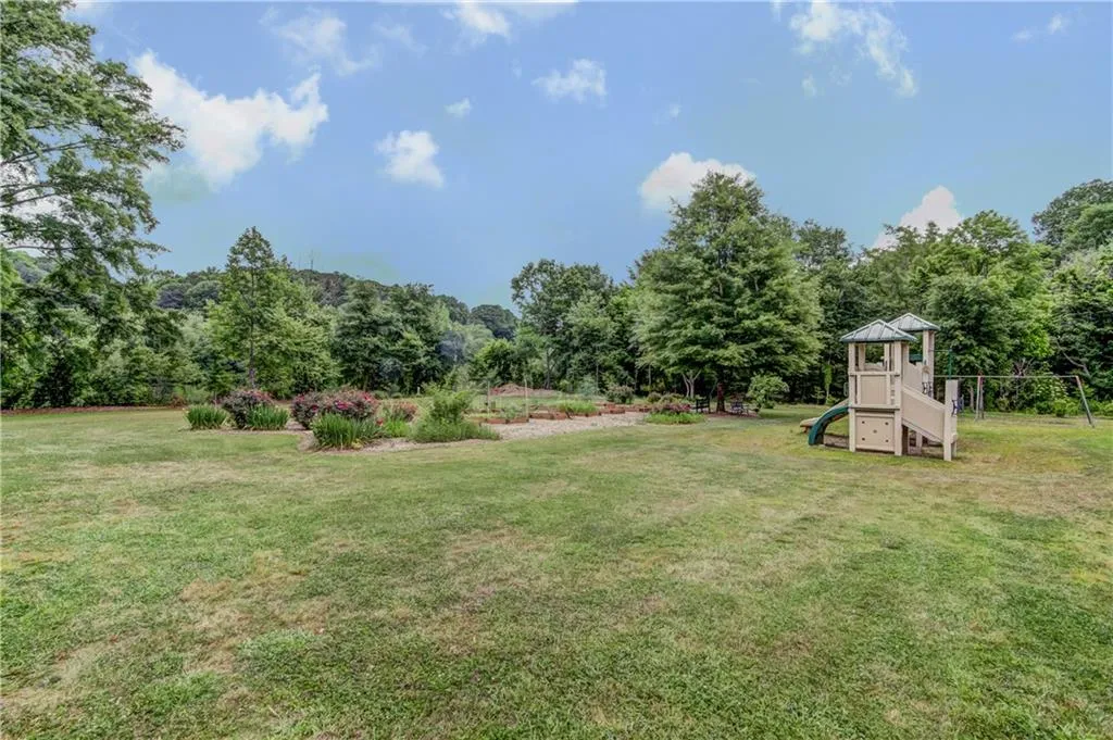 8935 River Landing Way, Atlanta, Georgia 30350, 5 Bedrooms Bedrooms, ,4 BathroomsBathrooms,Residential,Sold,8935 River Landing Way,7407789