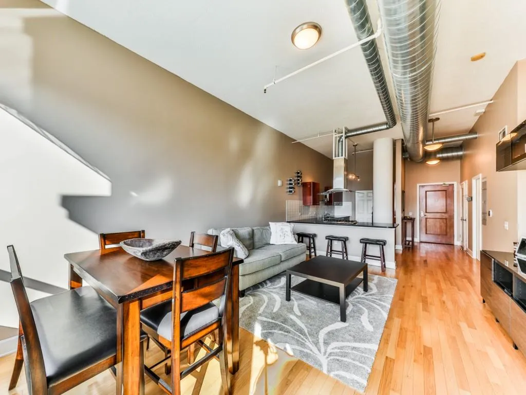 3820 Roswell Road Unit 205, Atlanta, Georgia 30342, 1 Bedroom Bedrooms, ,1 BathroomBathrooms,Residential,Sold,3820 Roswell Road Unit 205,5793475