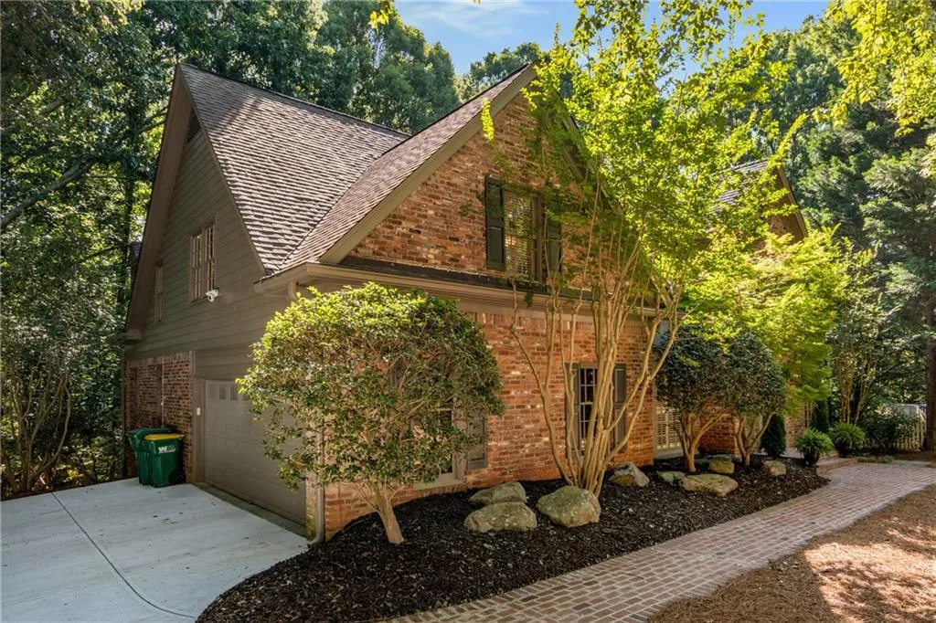 360 Cannady Court, Sandy Springs, Georgia 30350, 5 Bedrooms Bedrooms, ,5 BathroomsBathrooms,Residential,Sold,360 Cannady Court,7236854