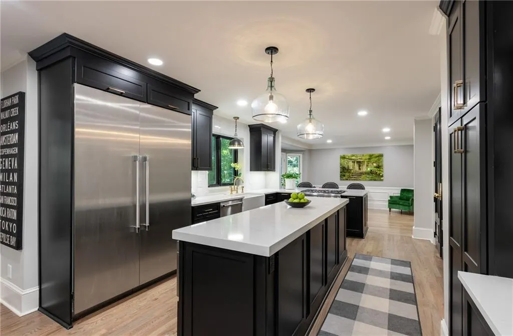 360 Cannady Court, Sandy Springs, Georgia 30350, 5 Bedrooms Bedrooms, ,5 BathroomsBathrooms,Residential,Sold,360 Cannady Court,7236854