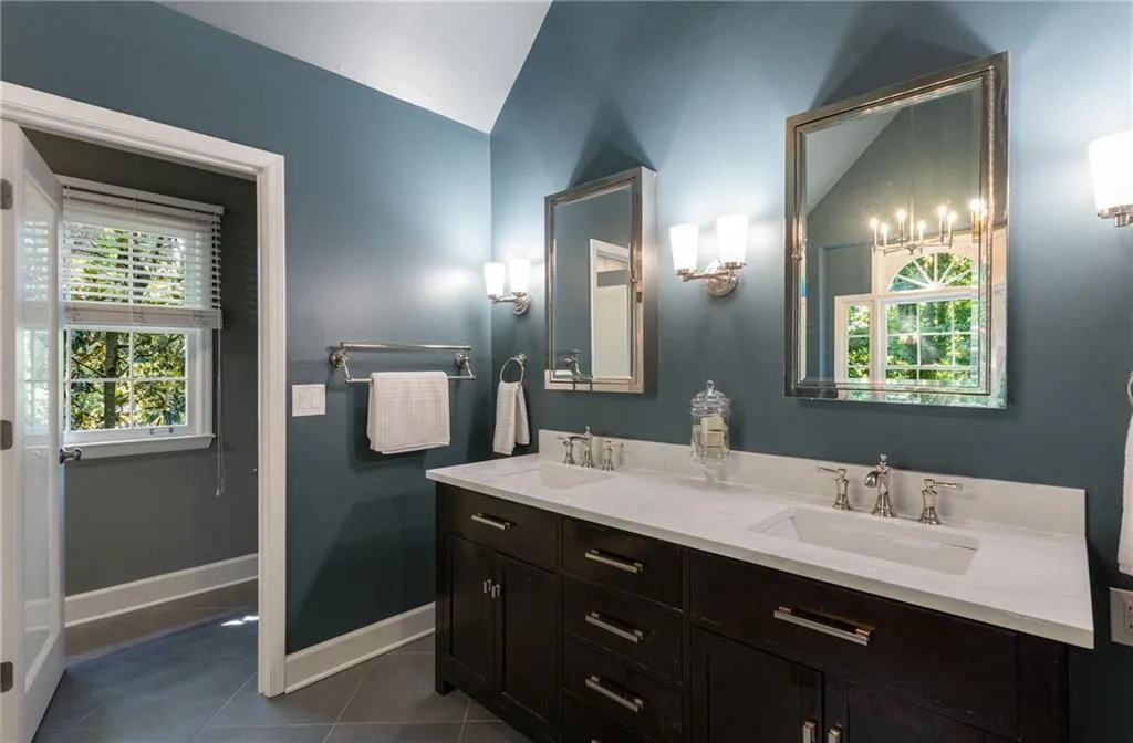 360 Cannady Court, Sandy Springs, Georgia 30350, 5 Bedrooms Bedrooms, ,5 BathroomsBathrooms,Residential,Sold,360 Cannady Court,7236854