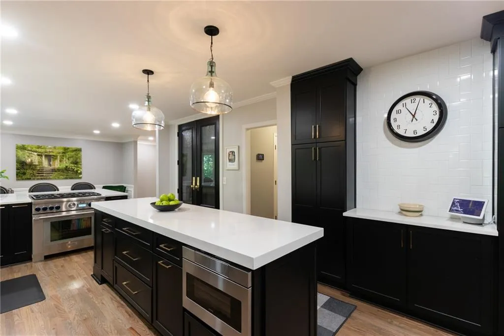 360 Cannady Court, Sandy Springs, Georgia 30350, 5 Bedrooms Bedrooms, ,5 BathroomsBathrooms,Residential,Sold,360 Cannady Court,7236854