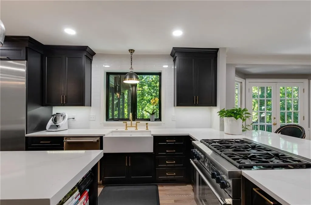 360 Cannady Court, Sandy Springs, Georgia 30350, 5 Bedrooms Bedrooms, ,5 BathroomsBathrooms,Residential,Sold,360 Cannady Court,7236854