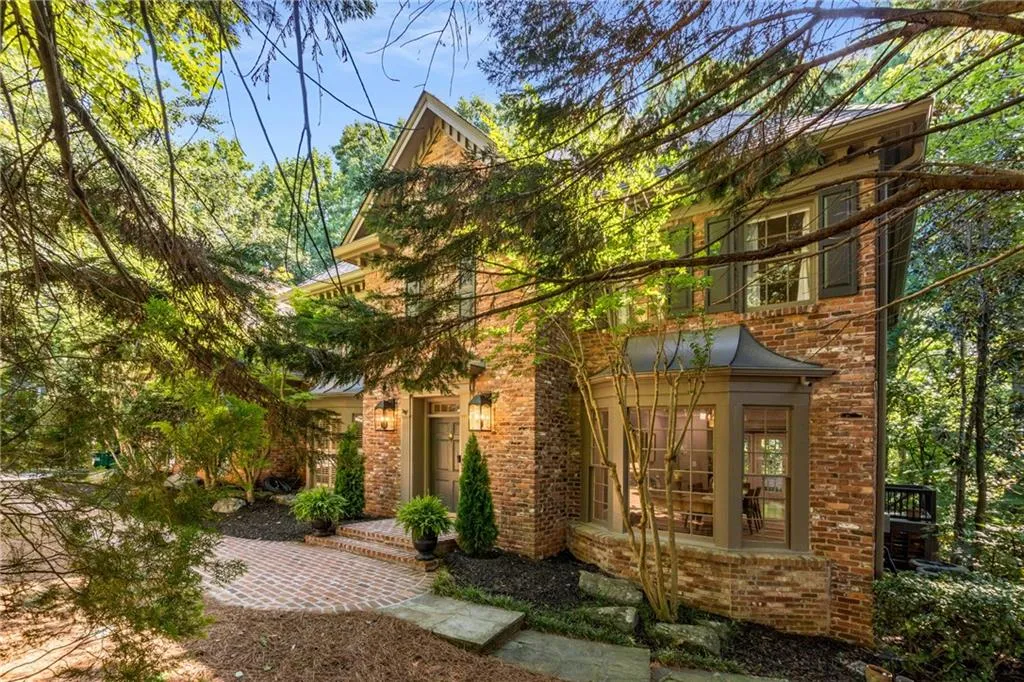 360 Cannady Court, Sandy Springs, Georgia 30350, 5 Bedrooms Bedrooms, ,5 BathroomsBathrooms,Residential,Sold,360 Cannady Court,7236854