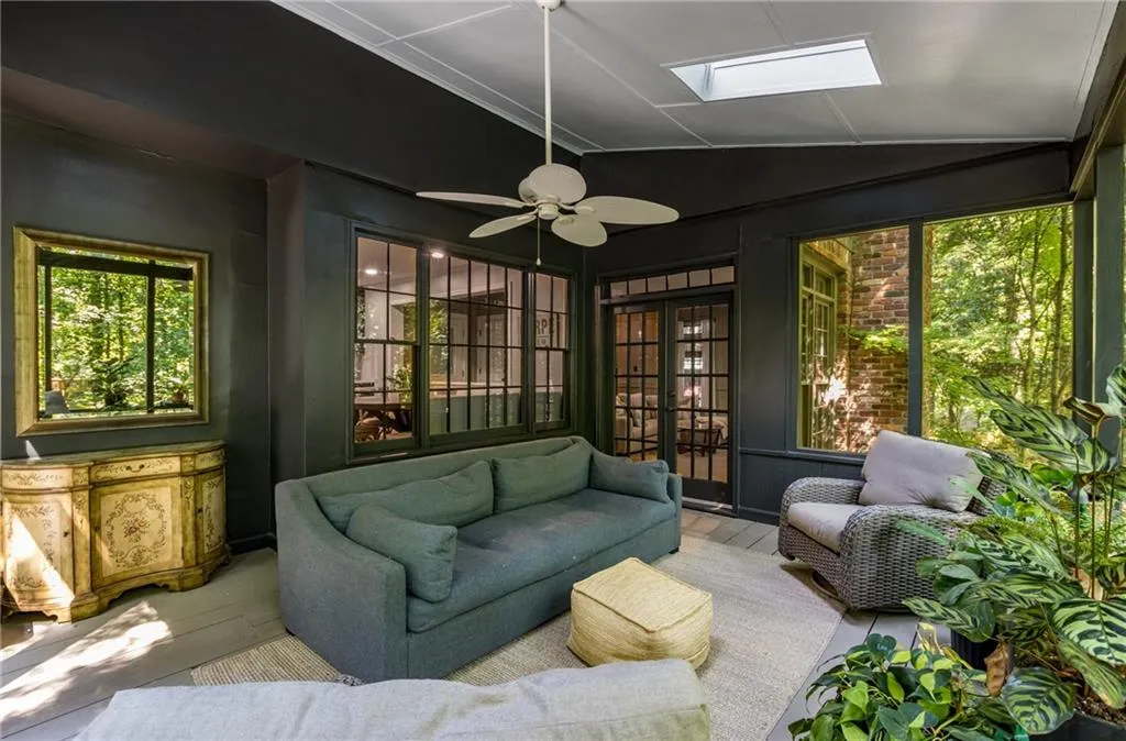 360 Cannady Court, Sandy Springs, Georgia 30350, 5 Bedrooms Bedrooms, ,5 BathroomsBathrooms,Residential,Sold,360 Cannady Court,7236854