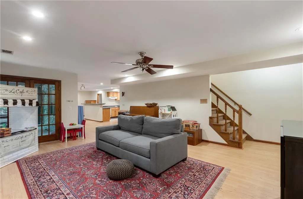 360 Cannady Court, Sandy Springs, Georgia 30350, 5 Bedrooms Bedrooms, ,5 BathroomsBathrooms,Residential,Sold,360 Cannady Court,7236854