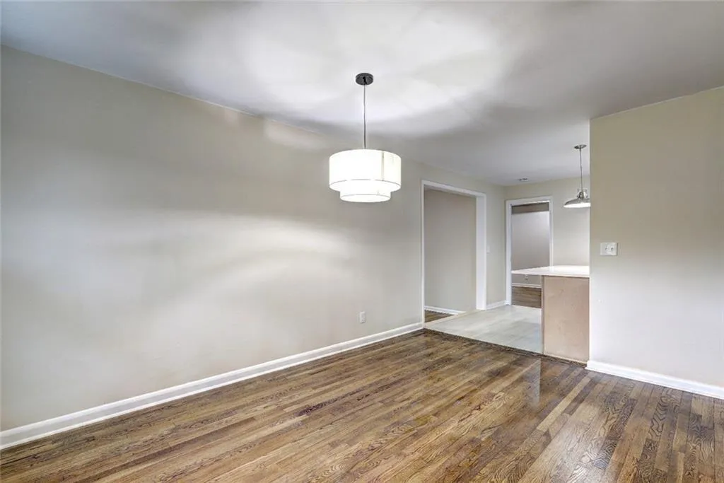 810 Commodore Drive Nw, Atlanta, Georgia 30318, 4 Bedrooms Bedrooms, ,2 BathroomsBathrooms,Residential,For Sale,810 Commodore Drive Nw,7610016