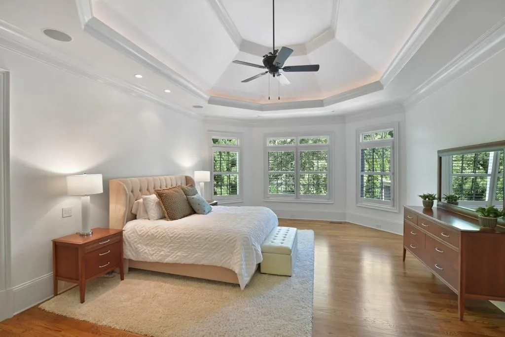 1105 Heards Ferry Road, Atlanta, Georgia 30328, 8 Bedrooms Bedrooms, ,10 BathroomsBathrooms,Residential,Sold,1105 Heards Ferry Road,6601738