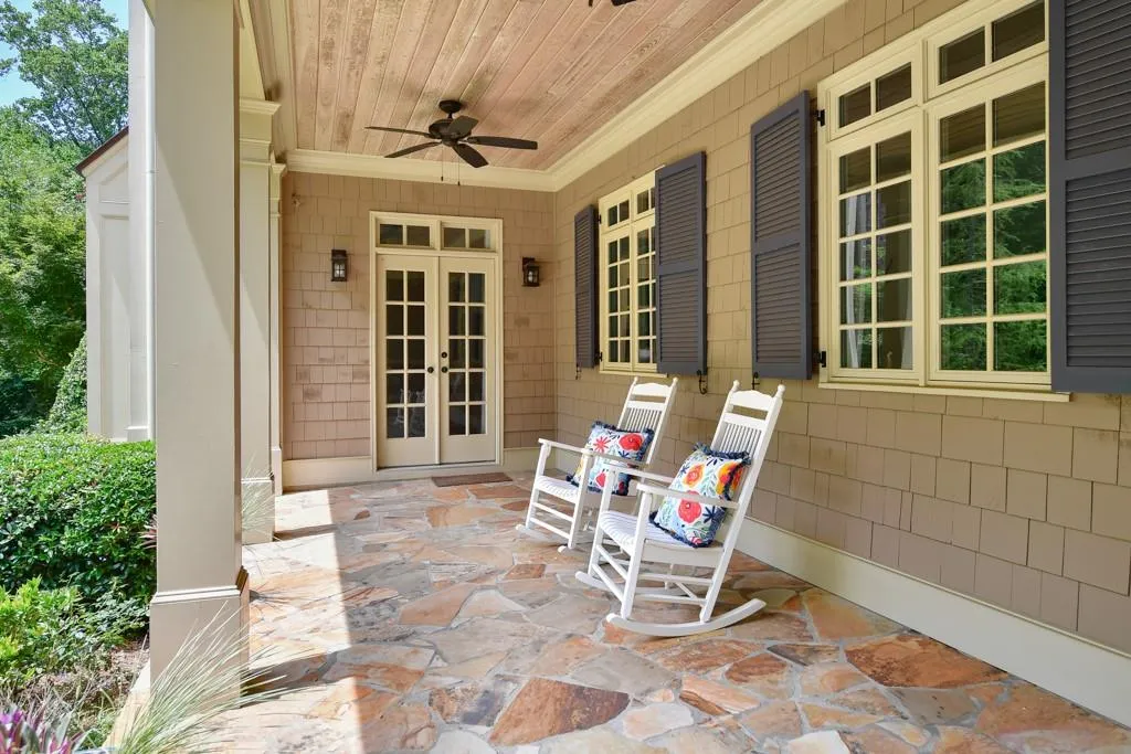 1105 Heards Ferry Road, Atlanta, Georgia 30328, 8 Bedrooms Bedrooms, ,10 BathroomsBathrooms,Residential,Sold,1105 Heards Ferry Road,6601738