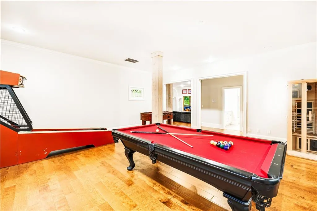 465 Montwicke Chase Nw, Atlanta, Georgia 30327, 5 Bedrooms Bedrooms, ,5 BathroomsBathrooms,Residential,Sold,465 Montwicke Chase Nw,7440382