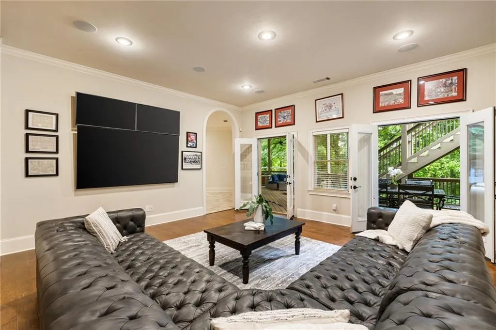 465 Montwicke Chase Nw, Atlanta, Georgia 30327, 5 Bedrooms Bedrooms, ,5 BathroomsBathrooms,Residential,Sold,465 Montwicke Chase Nw,7440382