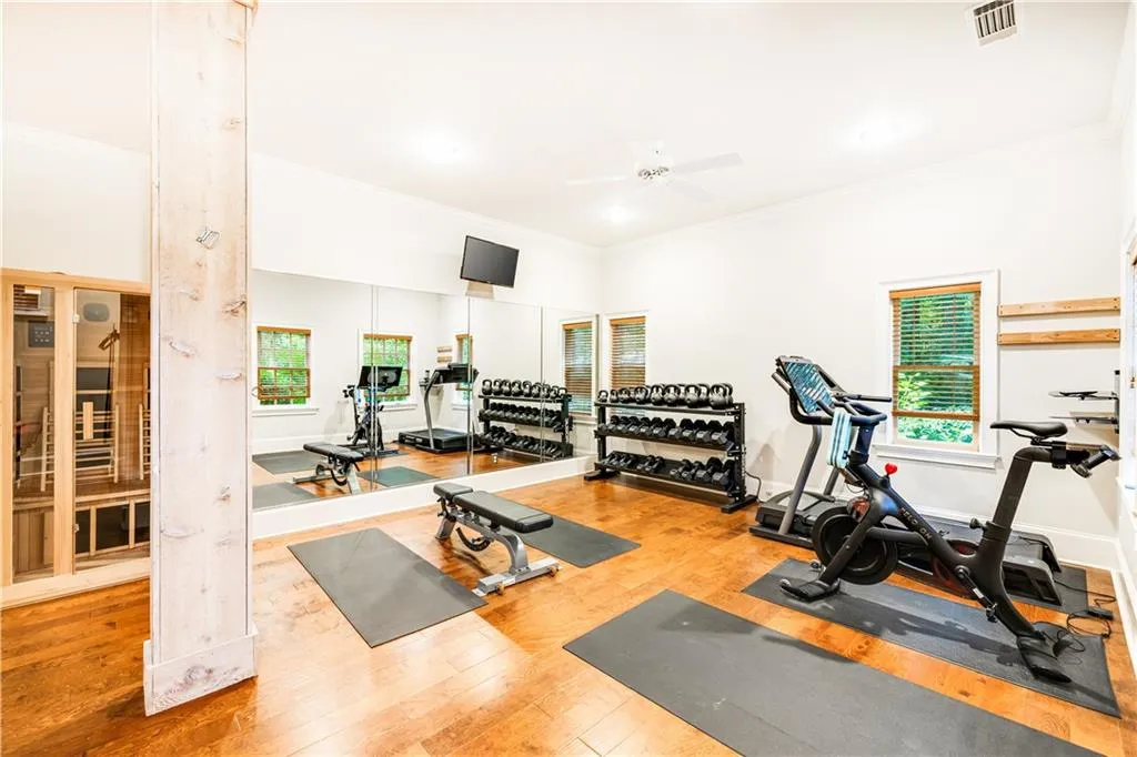 465 Montwicke Chase Nw, Atlanta, Georgia 30327, 5 Bedrooms Bedrooms, ,5 BathroomsBathrooms,Residential,Sold,465 Montwicke Chase Nw,7440382