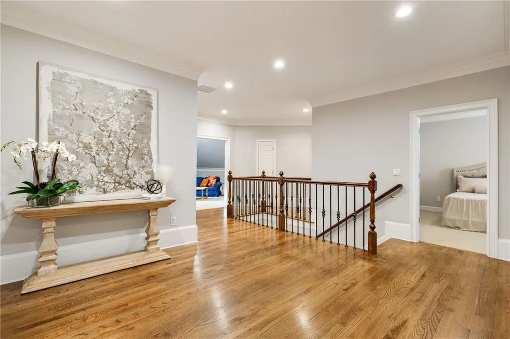 465 Montwicke Chase Nw, Atlanta, Georgia 30327, 5 Bedrooms Bedrooms, ,5 BathroomsBathrooms,Residential,Sold,465 Montwicke Chase Nw,7440382