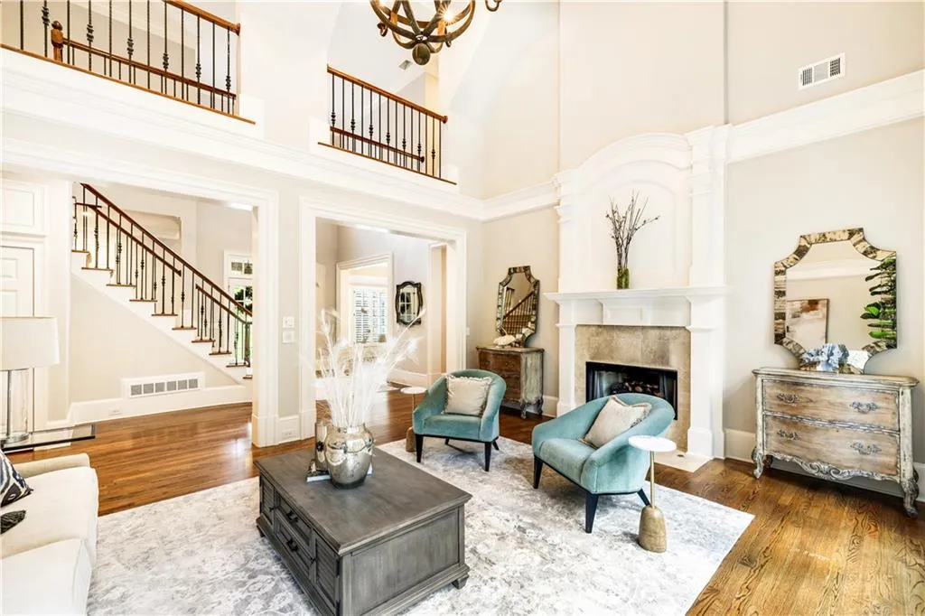 465 Montwicke Chase Nw, Atlanta, Georgia 30327, 5 Bedrooms Bedrooms, ,5 BathroomsBathrooms,Residential,Sold,465 Montwicke Chase Nw,7440382