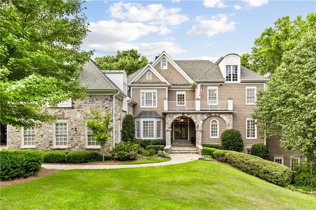 465 Montwicke Chase Nw, Atlanta, Georgia 30327, 5 Bedrooms Bedrooms, ,5 BathroomsBathrooms,Residential,Sold,465 Montwicke Chase Nw,7440382