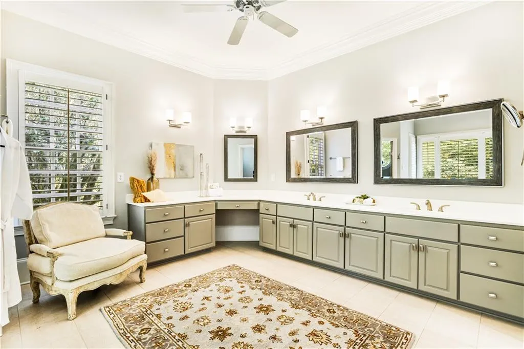 465 Montwicke Chase Nw, Atlanta, Georgia 30327, 5 Bedrooms Bedrooms, ,5 BathroomsBathrooms,Residential,Sold,465 Montwicke Chase Nw,7440382