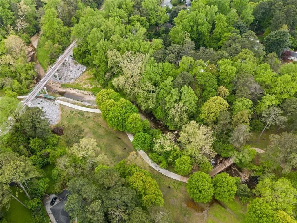 115 Peachtree Memorial Drive Nw Unit C1, Atlanta, Georgia 30309, 2 Bedrooms Bedrooms, ,1 BathroomBathrooms,Residential,For Sale,115 Peachtree Memorial Drive Nw Unit C1,7611616