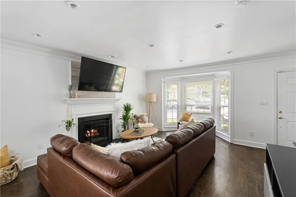 24 Mount Vernon Circle, Atlanta, Georgia 30338, 2 Bedrooms Bedrooms, ,2 BathroomsBathrooms,Residential,Sold,24 Mount Vernon Circle,7245612