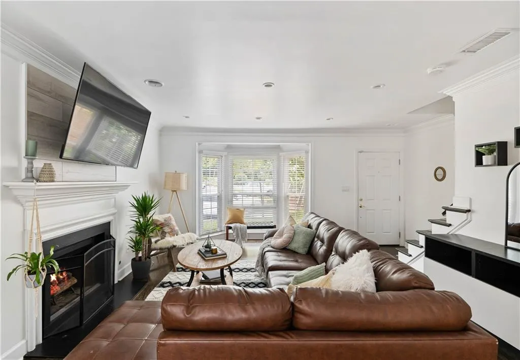 24 Mount Vernon Circle, Atlanta, Georgia 30338, 2 Bedrooms Bedrooms, ,2 BathroomsBathrooms,Residential,Sold,24 Mount Vernon Circle,7245612