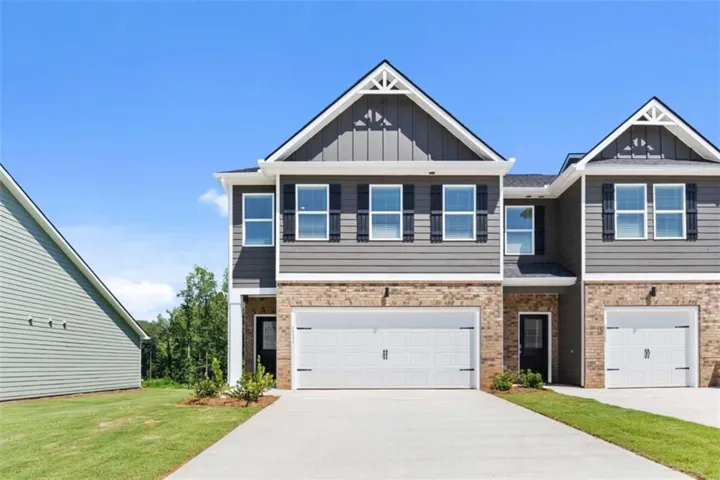 8324 Columbia Court, Palmetto, Georgia 30268
