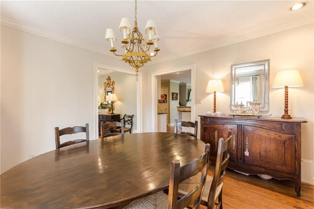 2798 Dover Road Nw, Atlanta, Georgia 30327, 4 Bedrooms Bedrooms, ,3 BathroomsBathrooms,Residential,Sold,2798 Dover Road Nw,5967243