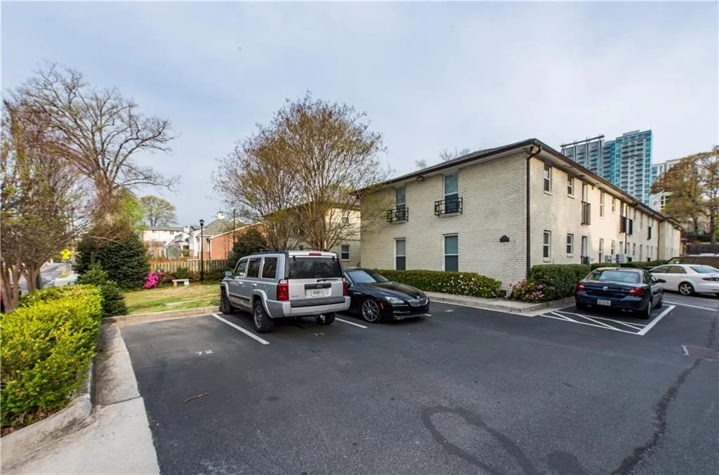 48 Peachtree Avenue Ne Unit 216, Atlanta, Georgia 30305, 1 Bedroom Bedrooms, ,1 BathroomBathrooms,Residential,Sold,48 Peachtree Avenue Ne Unit 216,5832480 48 Peachtree Avenue Ne Unit 216, Atlanta, Georgia 30305, 1 Bedroom Bedrooms, ,1 BathroomBathrooms,Residential,Sold,48 Peachtree Avenue Ne Unit 216,5832480