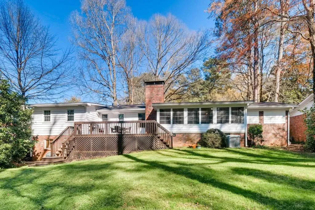 5830 Kayron Drive, Sandy Springs, Georgia 30328, 4 Bedrooms Bedrooms, ,3 BathroomsBathrooms,Residential,Sold,5830 Kayron Drive,5986767