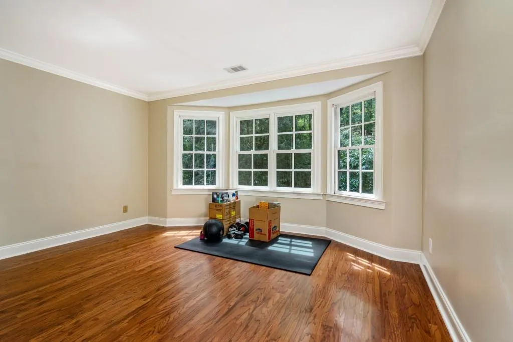 2125 Spalding Drive, Sandy Springs, Georgia 30350, 5 Bedrooms Bedrooms, ,3 BathroomsBathrooms,Residential,Sold,2125 Spalding Drive,6872453