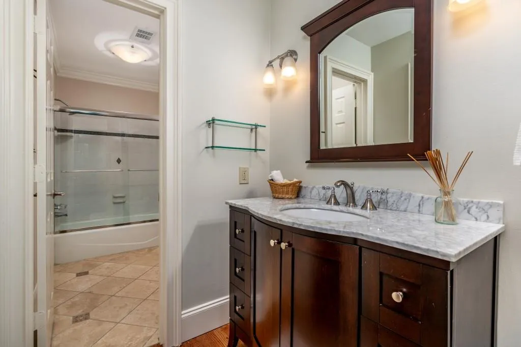2125 Spalding Drive, Sandy Springs, Georgia 30350, 5 Bedrooms Bedrooms, ,3 BathroomsBathrooms,Residential,Sold,2125 Spalding Drive,6872453