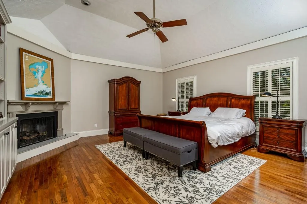 2125 Spalding Drive, Sandy Springs, Georgia 30350, 5 Bedrooms Bedrooms, ,3 BathroomsBathrooms,Residential,Sold,2125 Spalding Drive,6872453